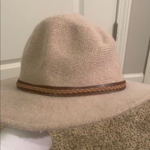 Tan fedora hat